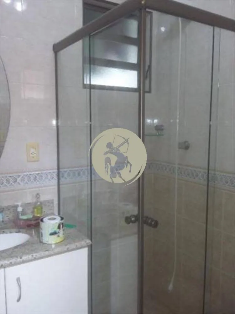 Casa, 4 quartos, 245 m² - Foto 1