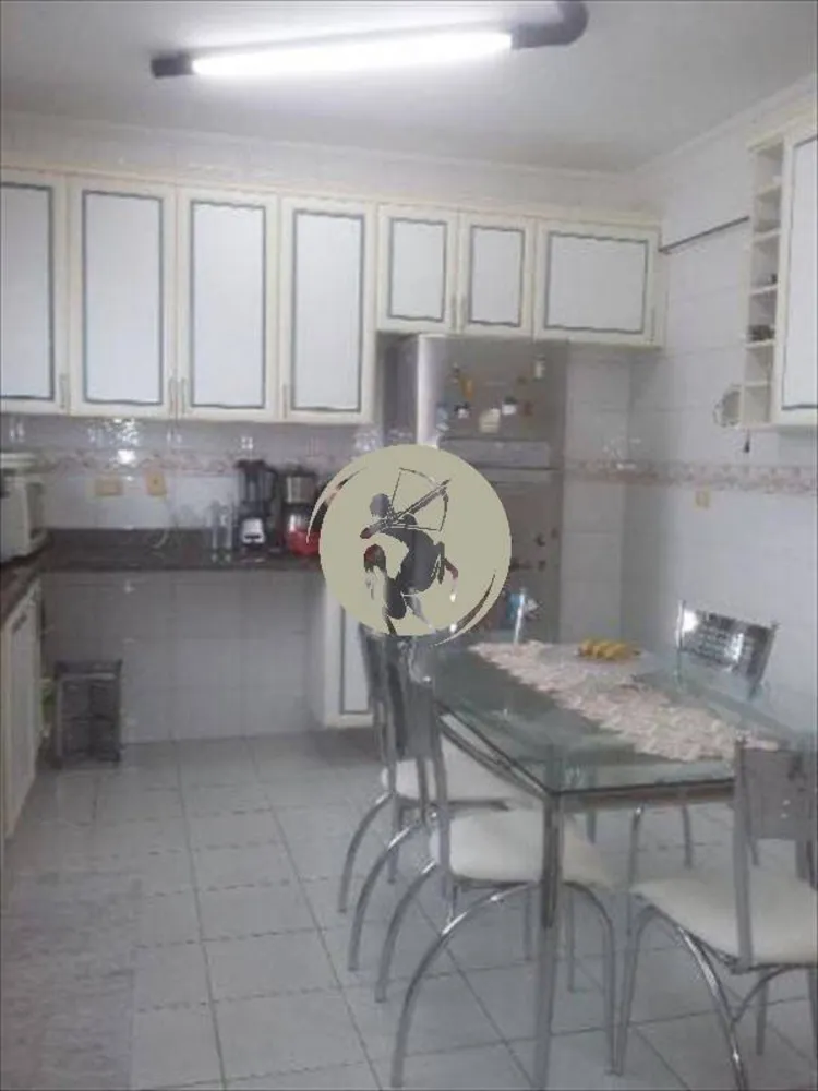 Casa, 4 quartos, 245 m² - Foto 9