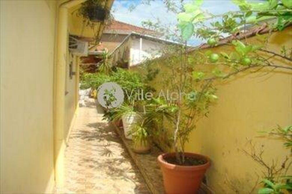 Casa à venda com 3 quartos, 280m² - Foto 4