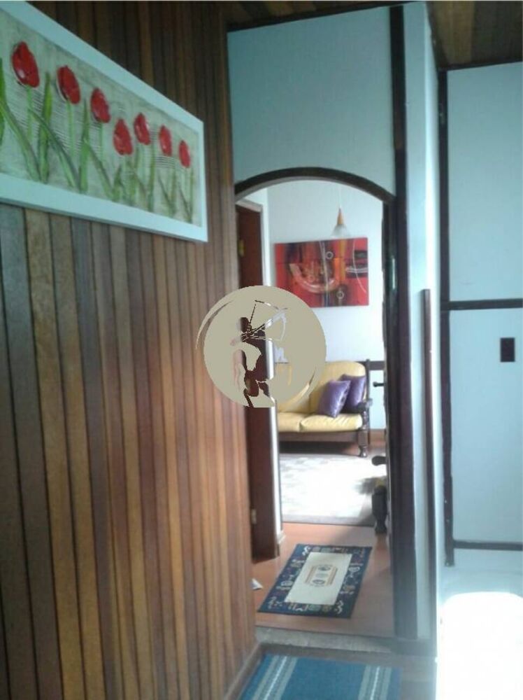 Casa à venda com 3 quartos, 264m² - Foto 7
