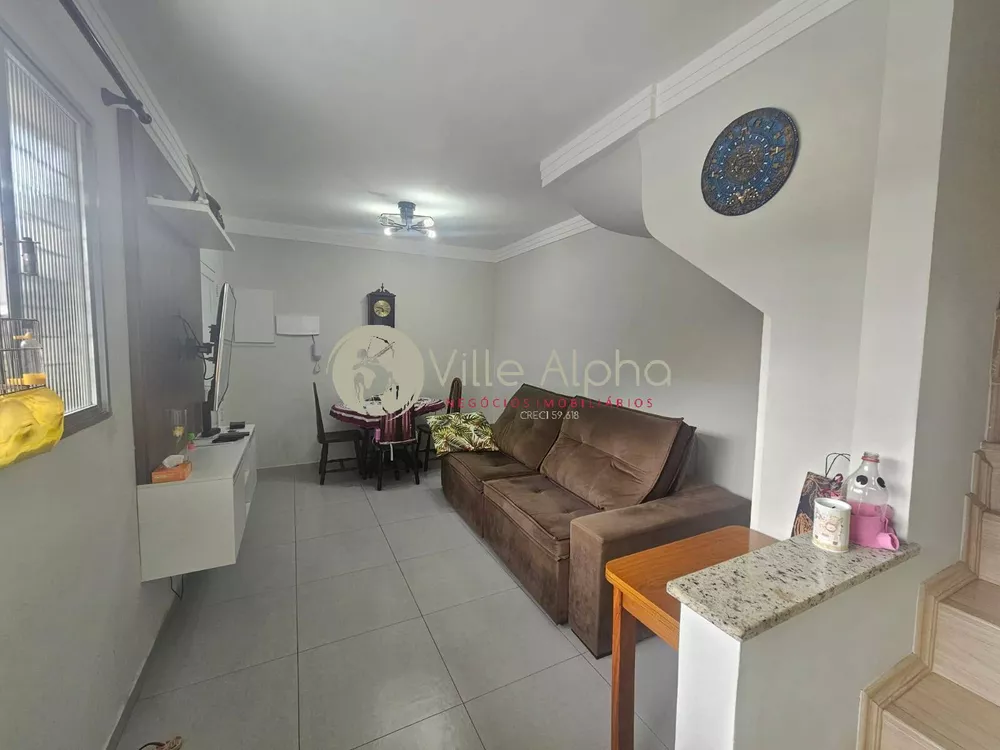 Apartamento à venda com 2 quartos, 70m² - Foto 3