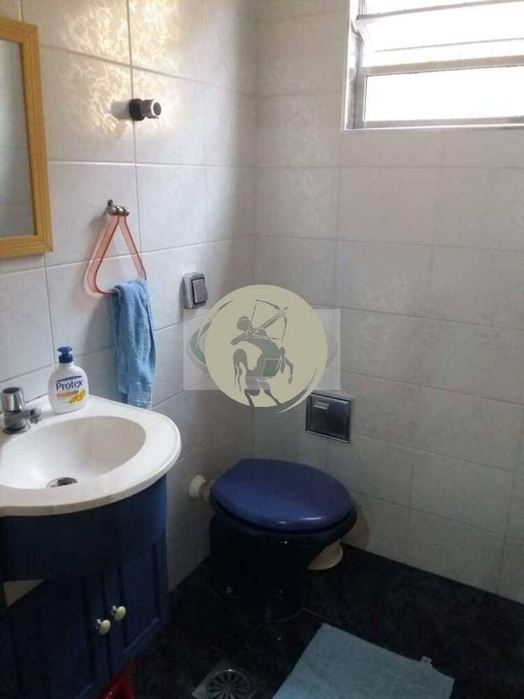 Casa à venda com 3 quartos, 174m² - Foto 8