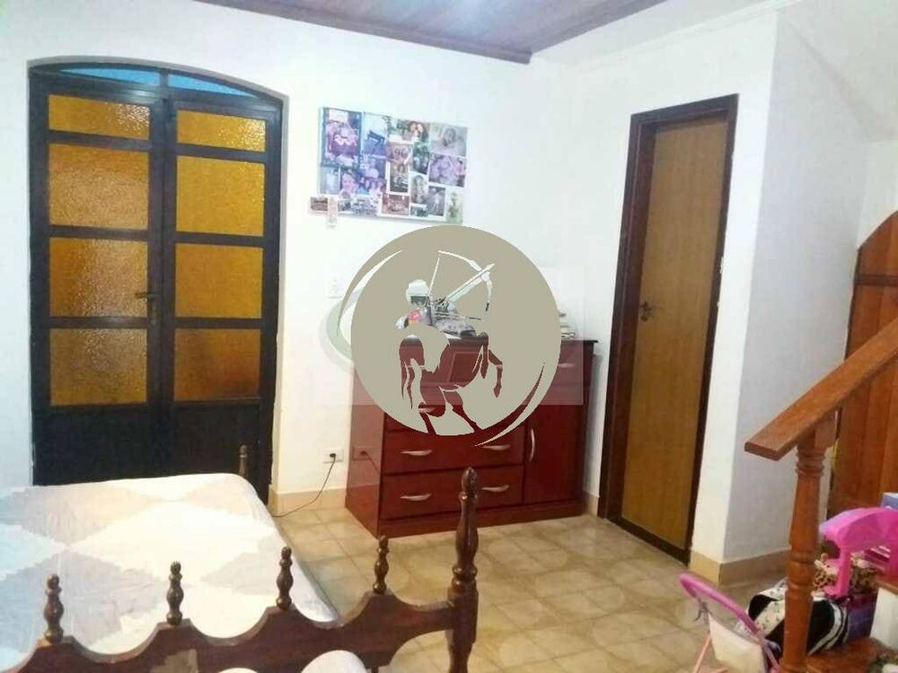 Casa à venda com 3 quartos, 174m² - Foto 6