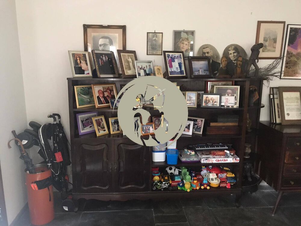 Casa à venda com 3 quartos, 280m² - Foto 9