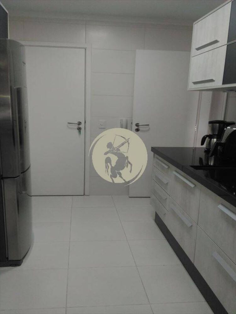 Apartamento à venda com 3 quartos, 128m² - Foto 3