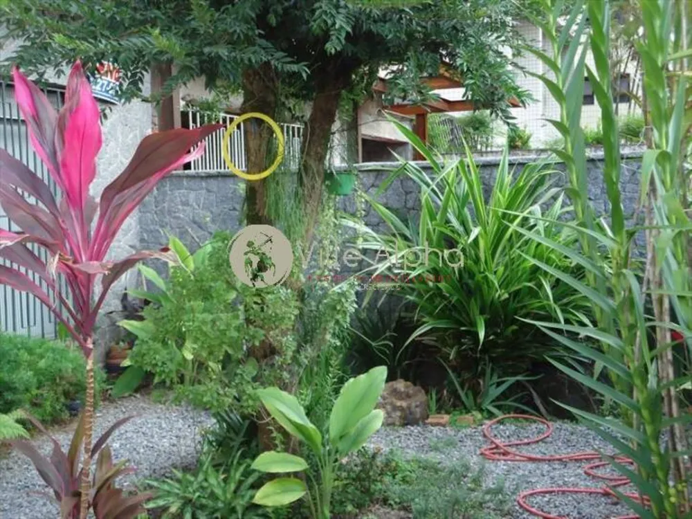 Casa, 3 quartos, 250 m² - Foto 13
