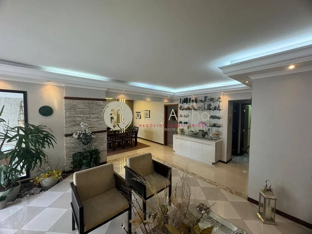 Apartamento, 3 quartos, 200 m² - Foto 1