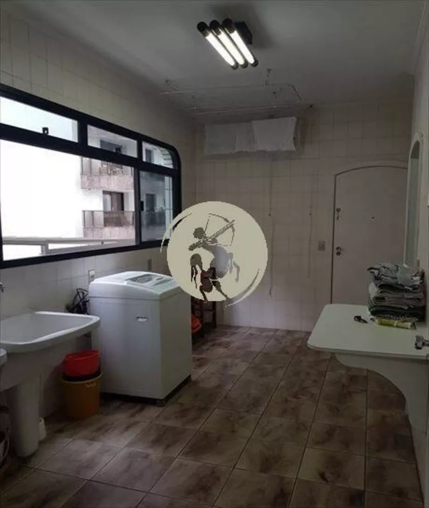 Apartamento à venda com 4 quartos, 248m² - Foto 4