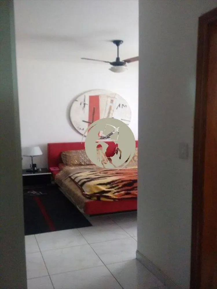 Casa, 4 quartos, 270 m² - Foto 8