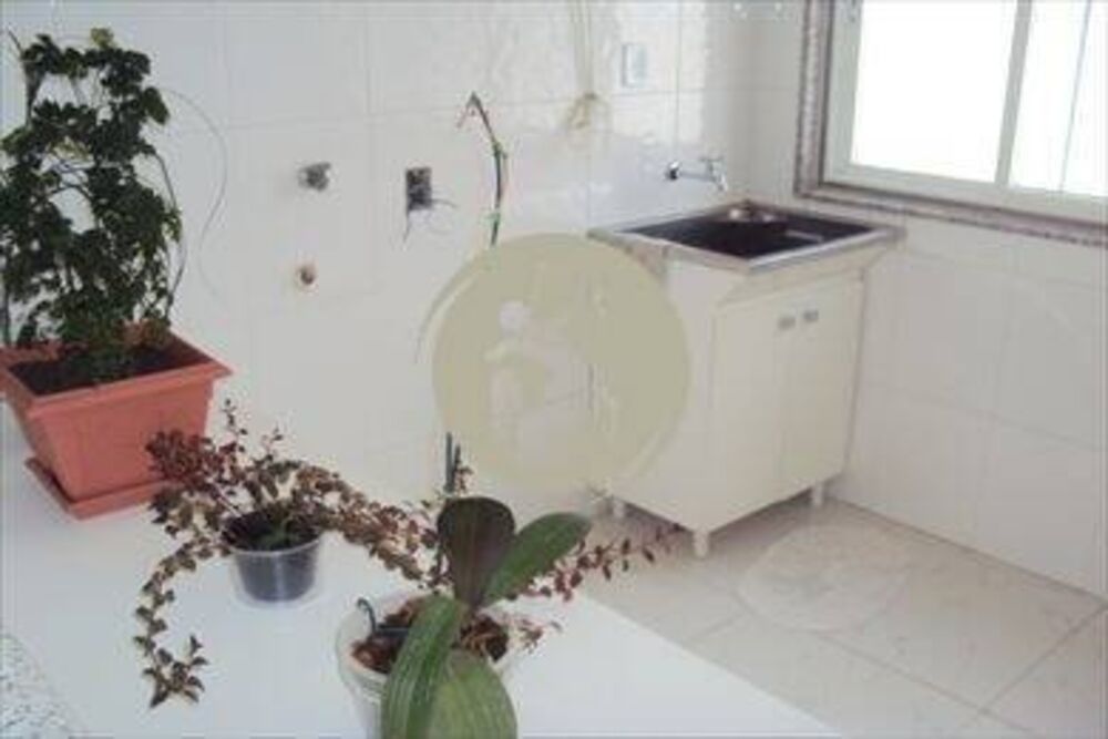 Cobertura à venda com 3 quartos, 255m² - Foto 2