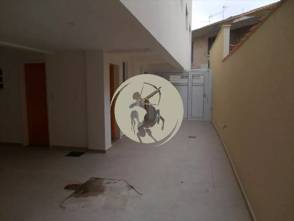 Casa à venda com 3 quartos, 120m² - Foto 1