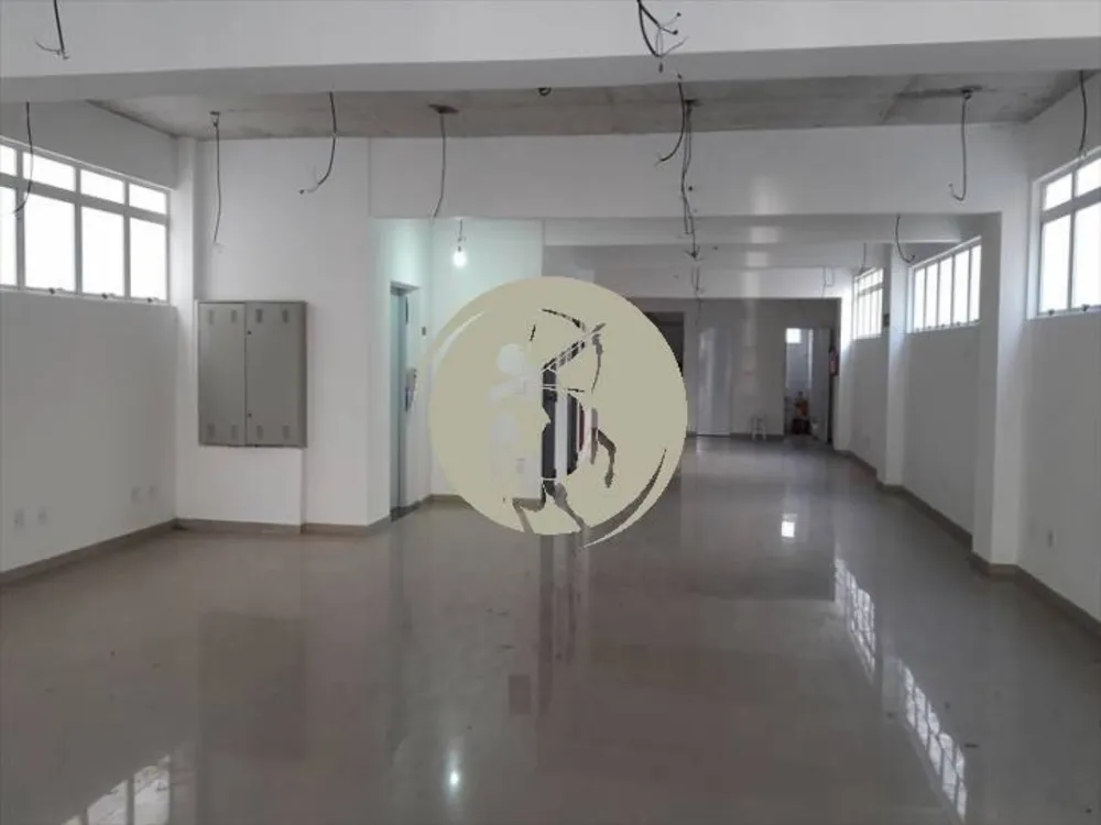 Loja-Salão, 2500 m² - Foto 2