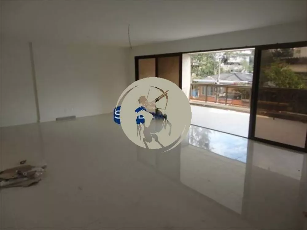 Apartamento à venda com 3 quartos, 177m² - Foto 1