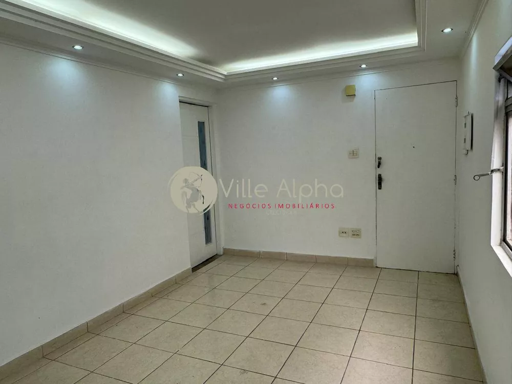 Apartamento à venda com 3 quartos, 70m² - Foto 2