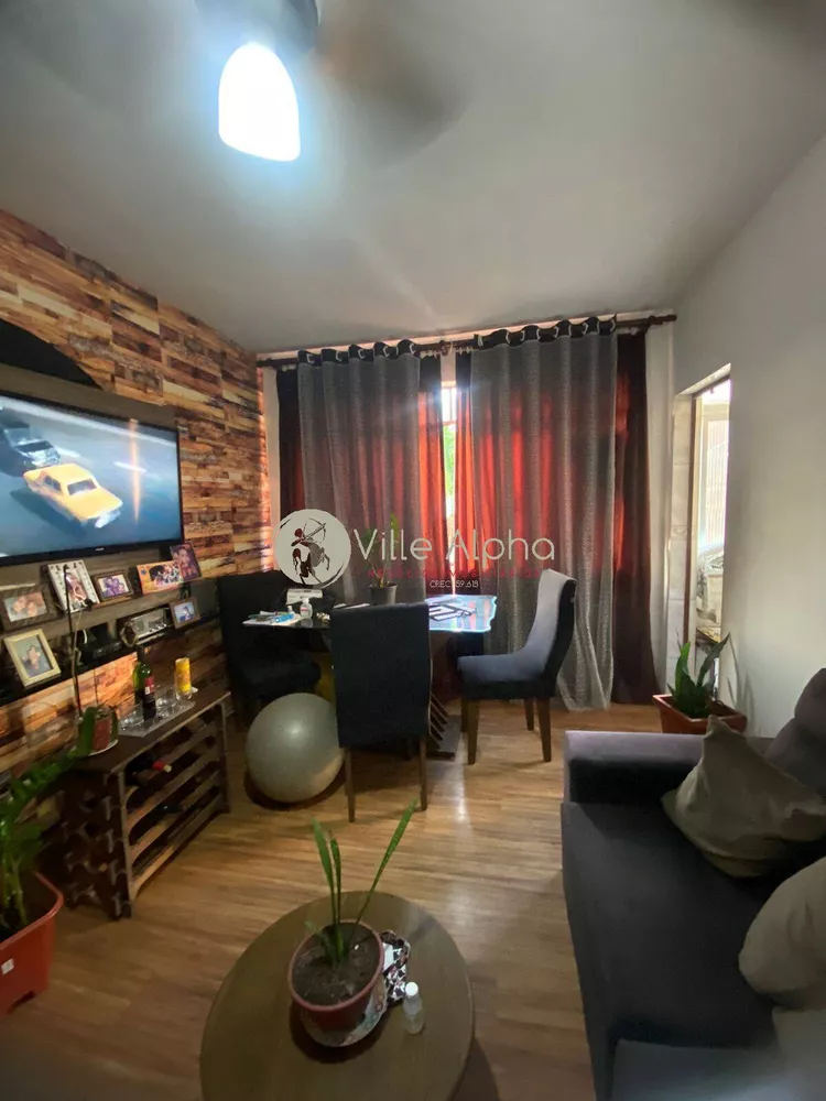 Apartamento à venda com 2 quartos, 75m² - Foto 3