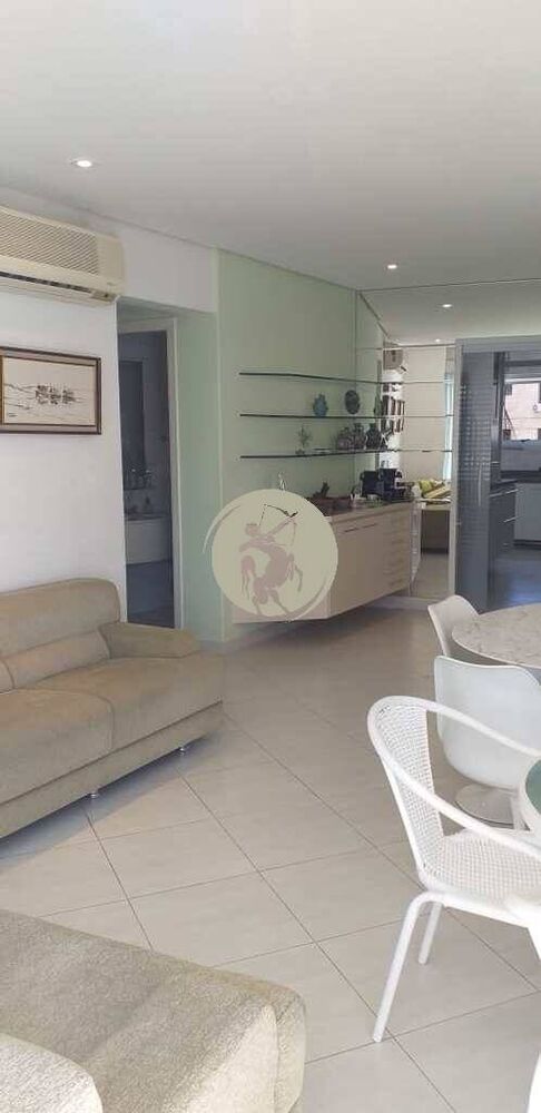 Apartamento à venda com 3 quartos, 120m² - Foto 2