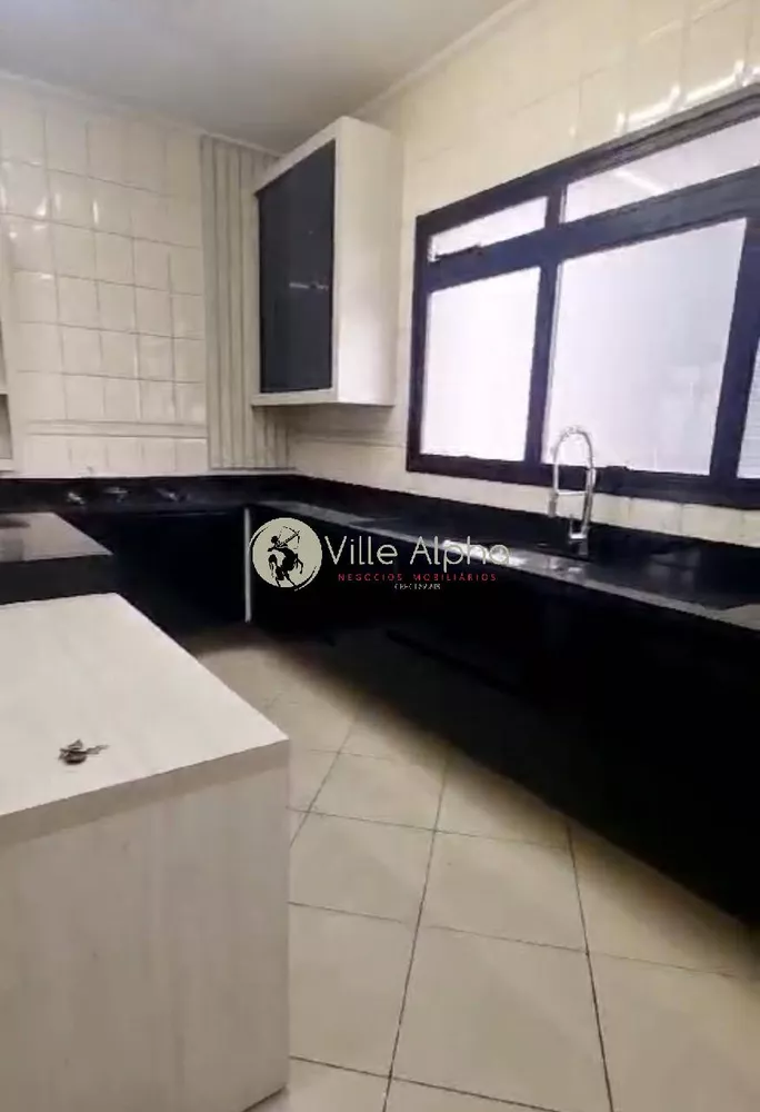 Apartamento à venda com 3 quartos, 170m² - Foto 3