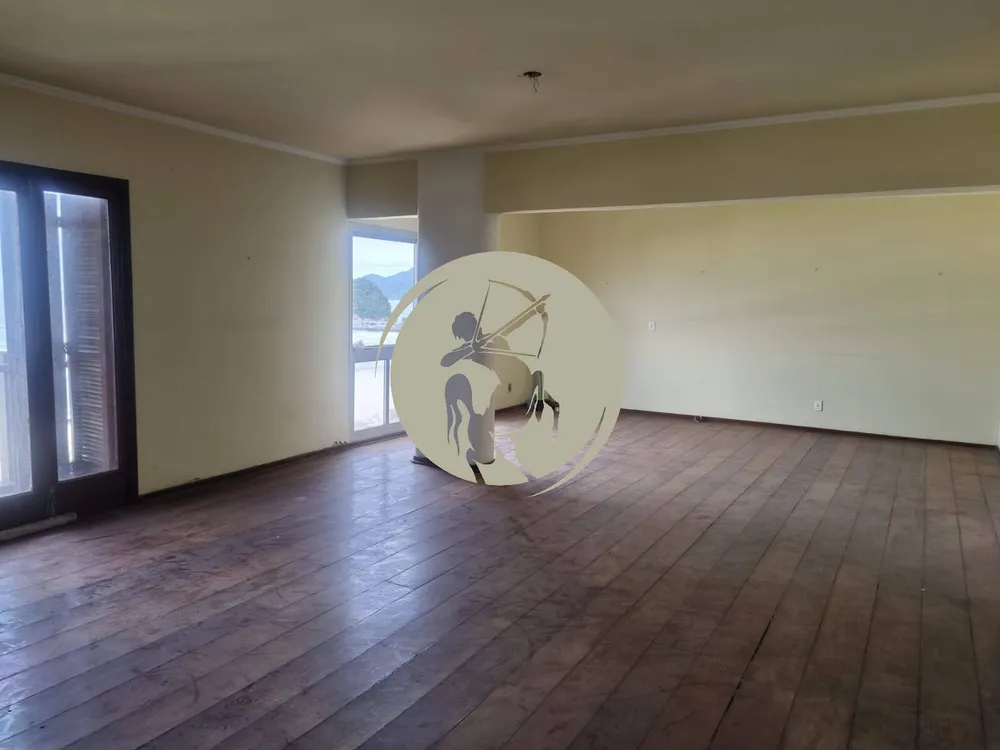 Apartamento, 3 quartos, 242 m² - Foto 12