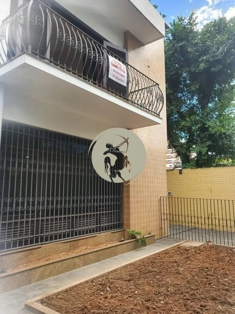 Casa, 4 quartos, 372 m² - Foto 1