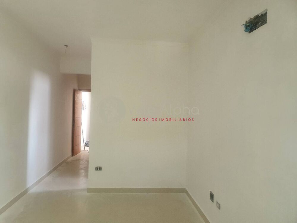 Casa à venda com 3 quartos, 150m² - Foto 4
