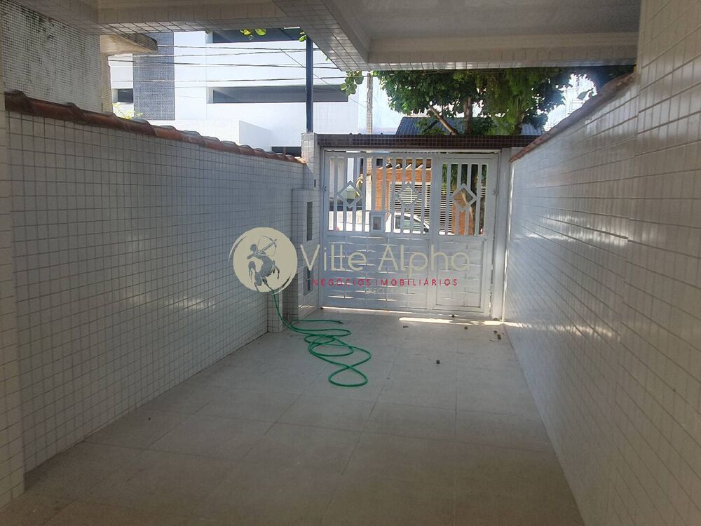 Casa à venda com 3 quartos, 150m² - Foto 2