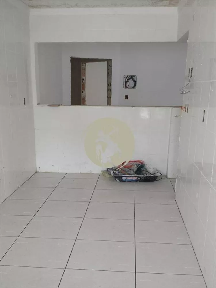 Apartamento à venda com 1 quarto, 50m² - Foto 4