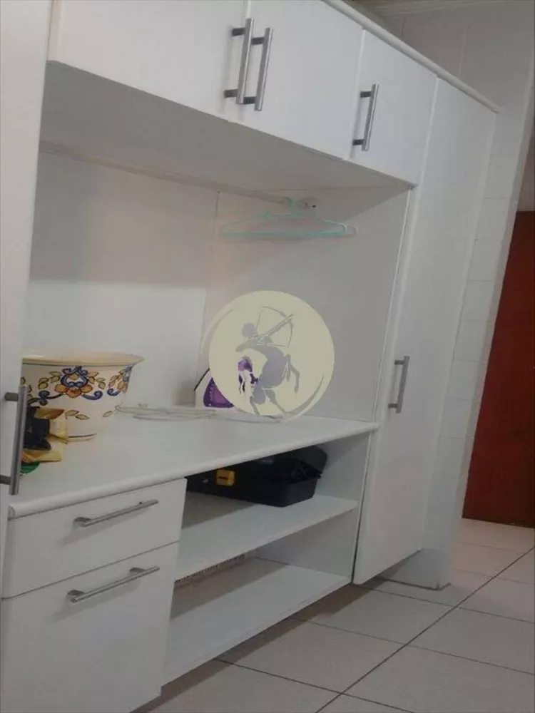 Apartamento à venda com 4 quartos, 268m² - Foto 2