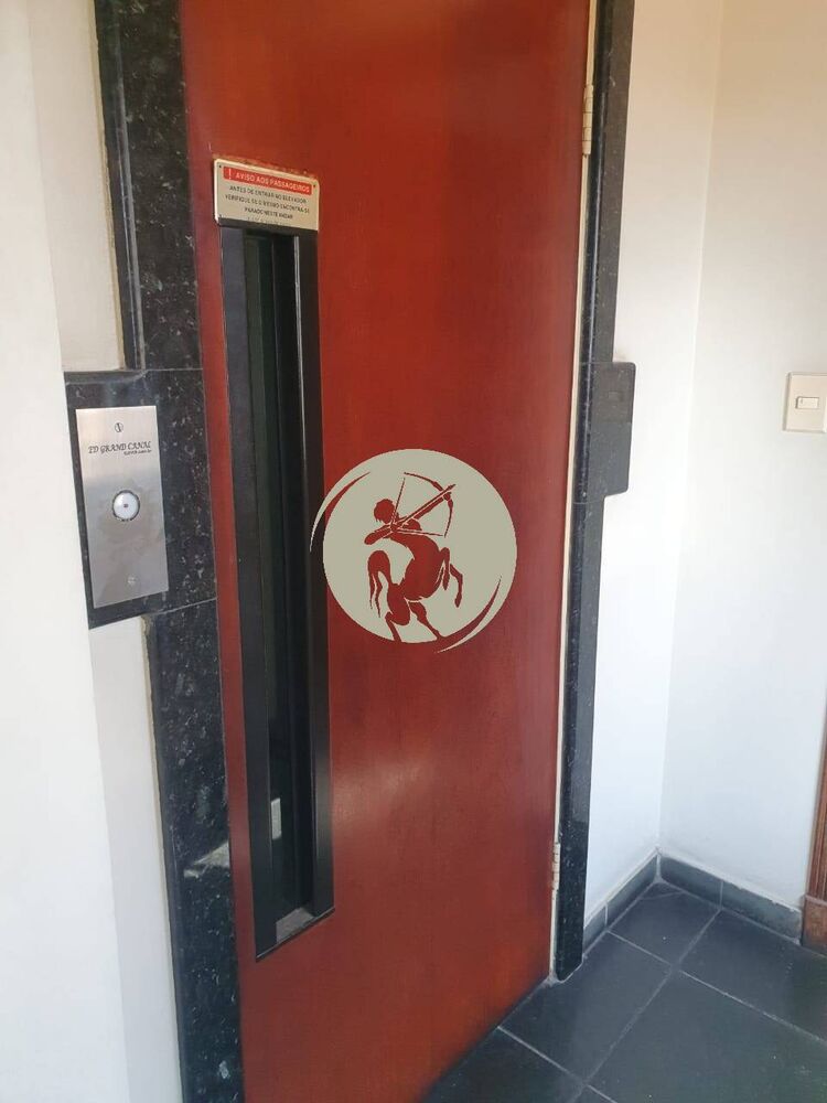 Apartamento à venda com 2 quartos, 95m² - Foto 4