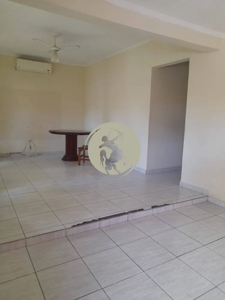 Casa, 4 quartos, 297 m² - Foto 4