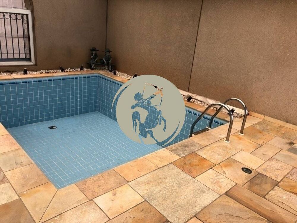 Cobertura à venda com 3 quartos, 212m² - Foto 10