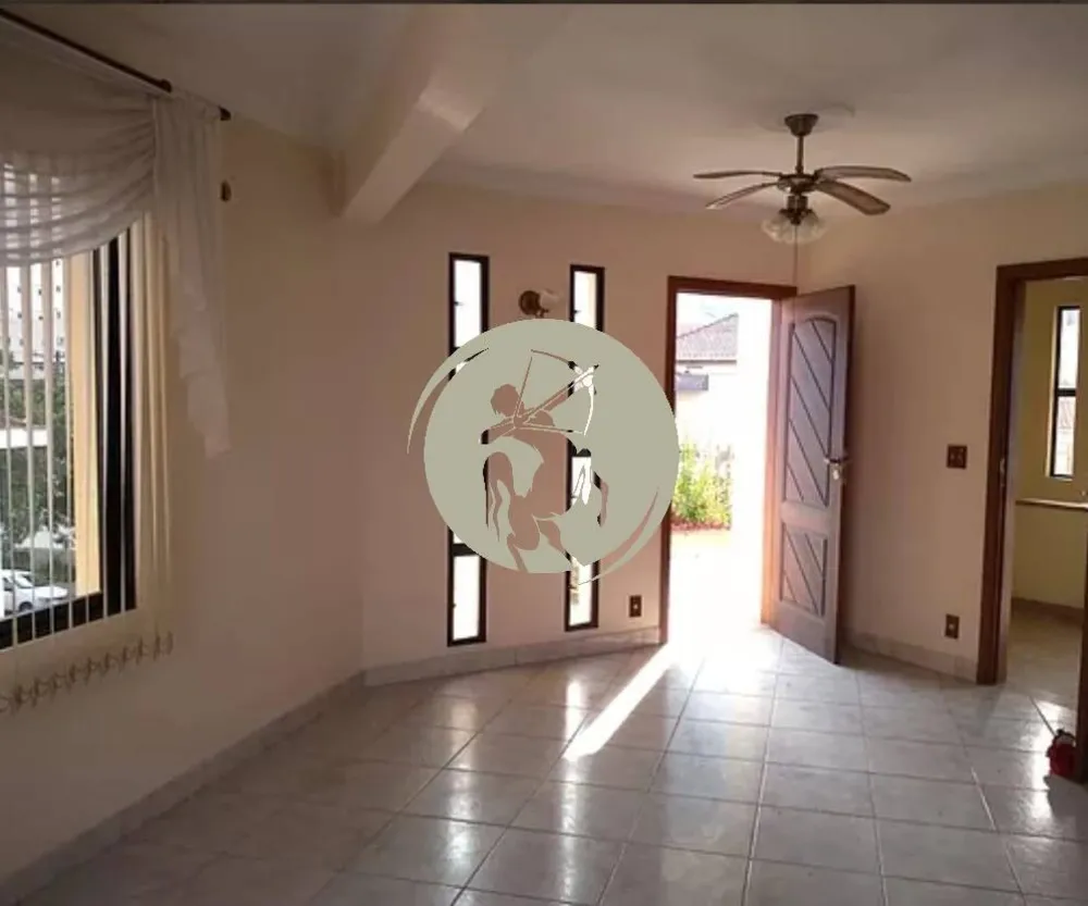 Casa, 4 quartos, 339 m² - Foto 2