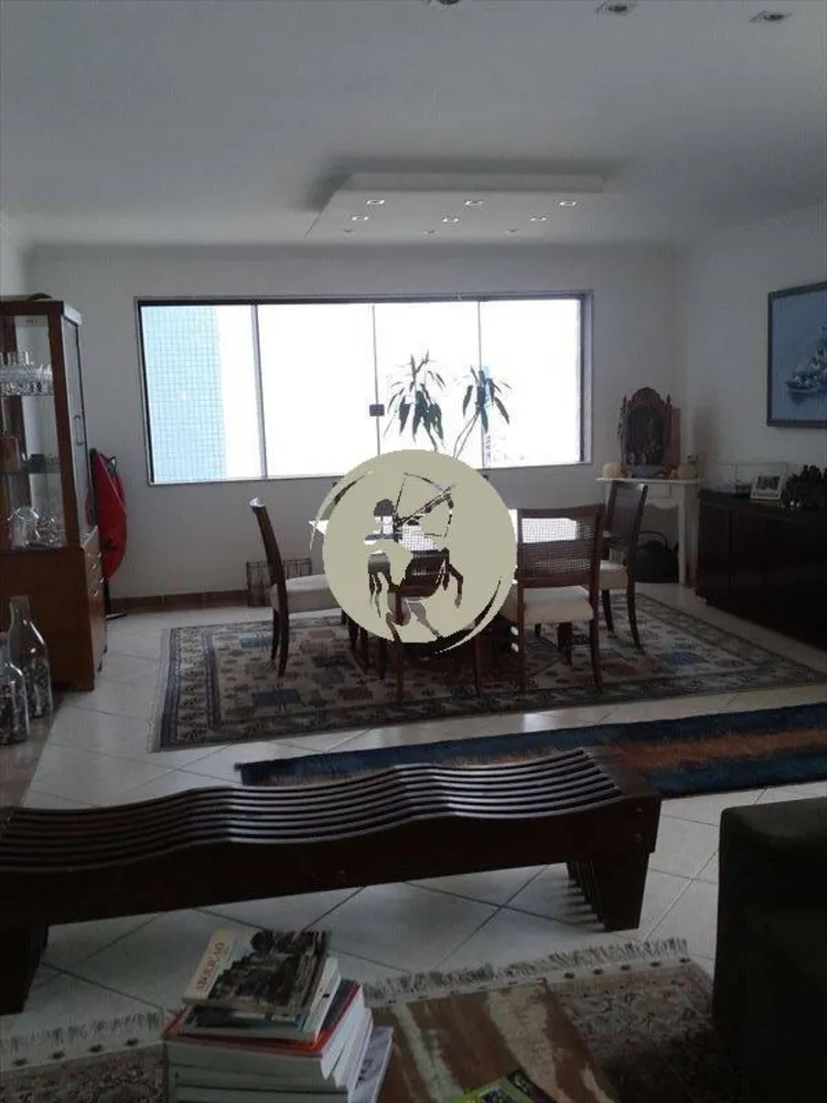 Apartamento, 3 quartos, 230 m² - Foto 3