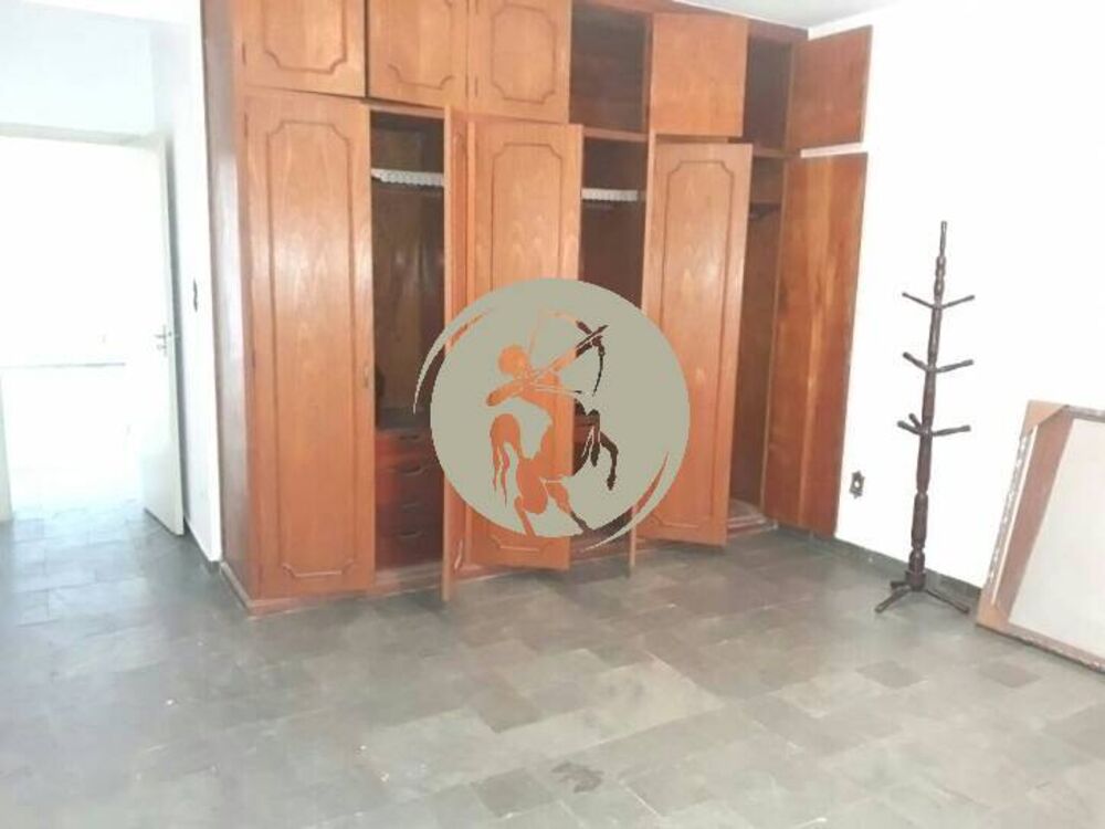 Apartamento à venda com 3 quartos, 148m² - Foto 2