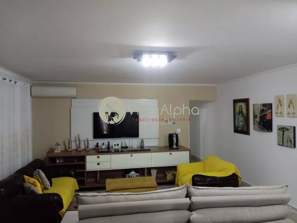 Apartamento à venda com 3 quartos, 154m² - Foto 3