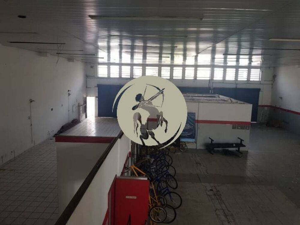 Depósito-Galpão-Armazém à venda e aluguel, 1100m² - Foto 4