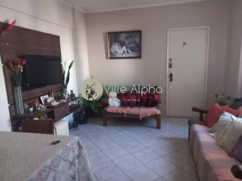 Apartamento à venda com 2 quartos, 70m² - Foto 3