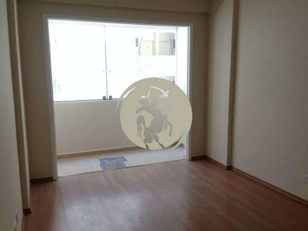 Apartamento à venda com 1 quarto, 40m² - Foto 1