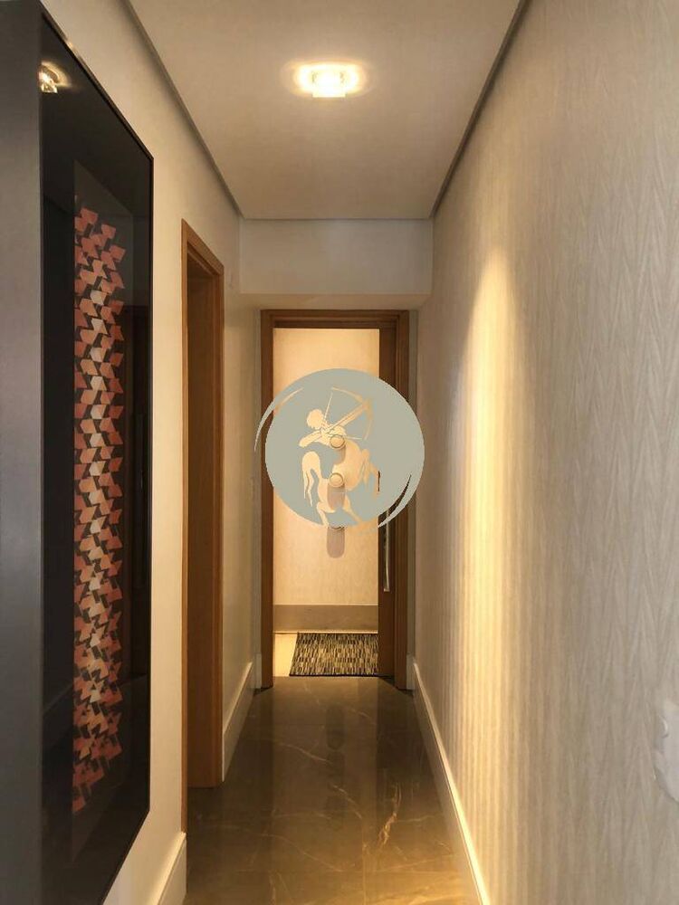 Apartamento à venda com 3 quartos, 246m² - Foto 5