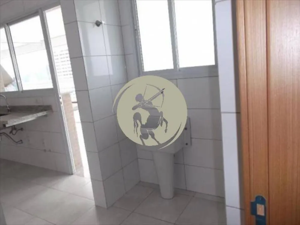 Apartamento, 3 quartos, 207 m² - Foto 2