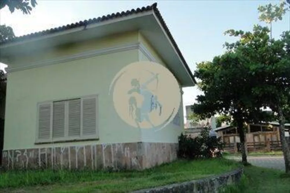 Casa de Condomínio à venda com 6 quartos, 800m² - Foto 2