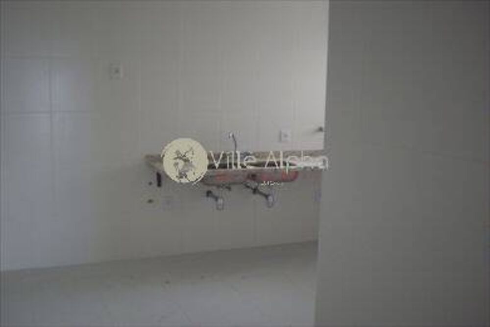 Apartamento à venda com 3 quartos, 155m² - Foto 4