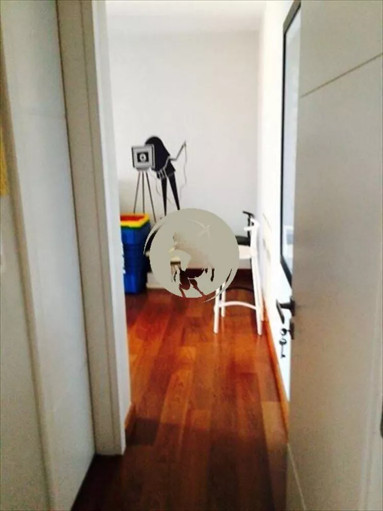 Apartamento à venda com 3 quartos, 187m² - Foto 3