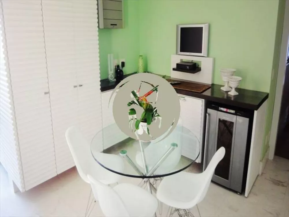 Apartamento à venda com 3 quartos, 220m² - Foto 1