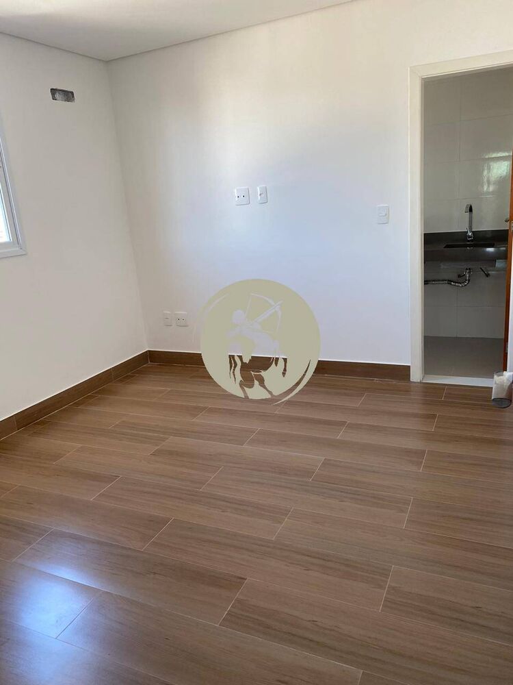 Casa à venda com 3 quartos, 140m² - Foto 4