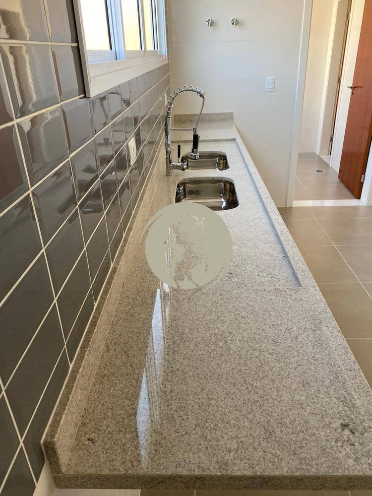 Casa à venda com 3 quartos, 140m² - Foto 9