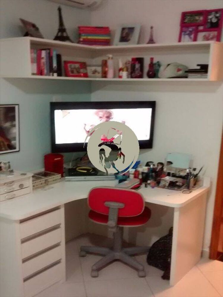 Casa à venda com 3 quartos, 158m² - Foto 2
