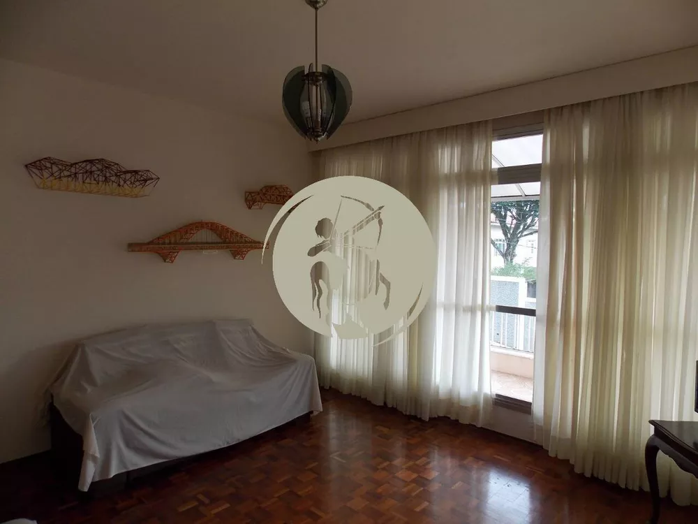 Casa à venda com 3 quartos, 289m² - Foto 4