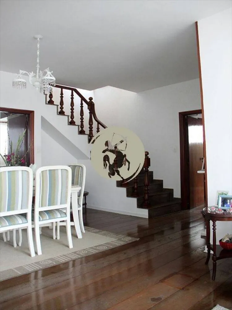 Cobertura, 3 quartos, 218 m² - Foto 12