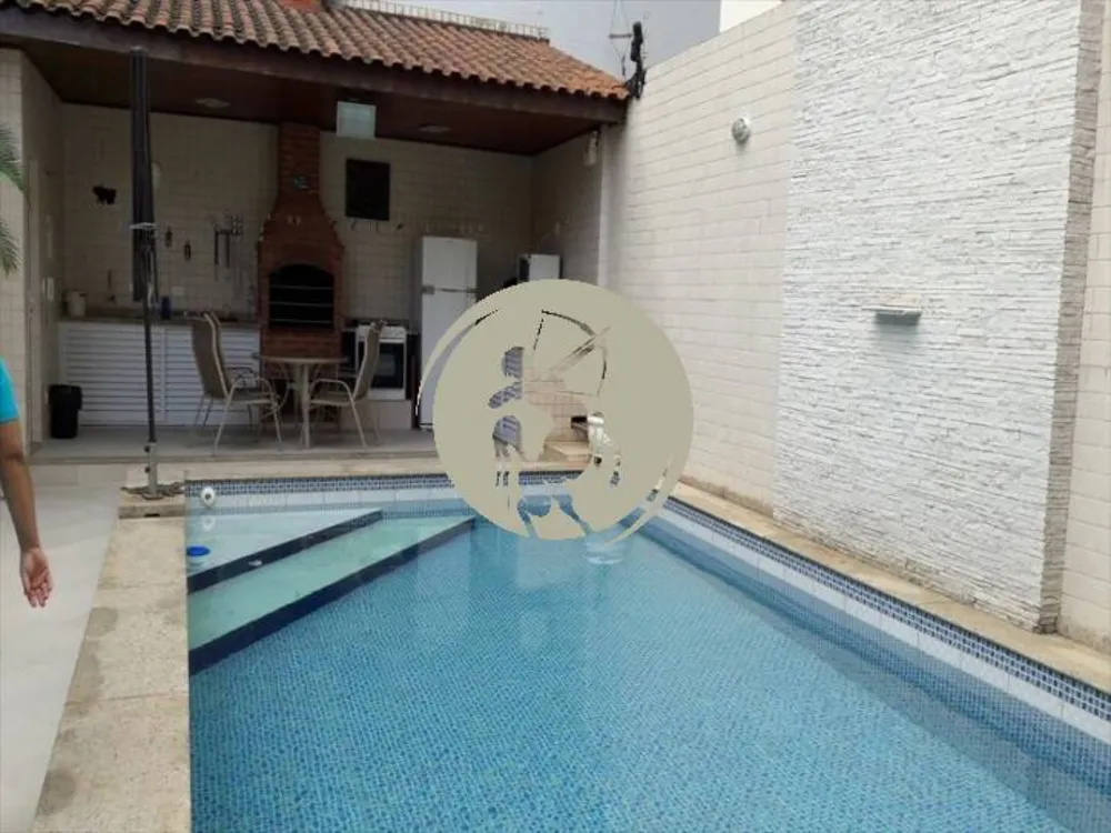 Casa, 3 quartos, 250 m² - Foto 12