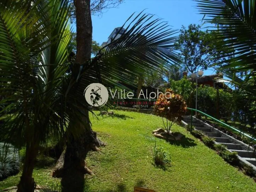 Apartamento, 3 quartos, 250 m² - Foto 1